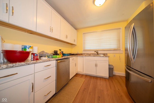 Building Photo - 5446 N College Ave