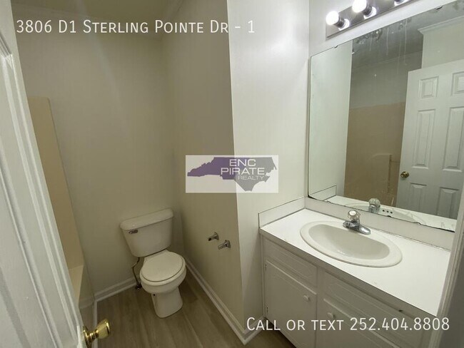 Building Photo - 3806-38D1 Sterling Pointe Dr
