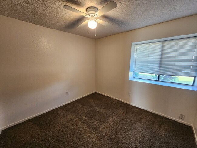 Building Photo - 3501 Adanac Ct