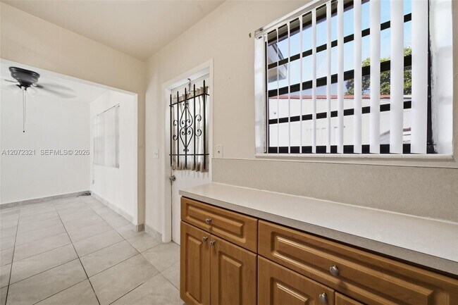 Building Photo - 9300 NW 32nd Ct