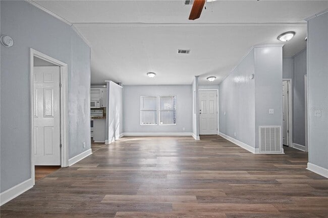 Building Photo - 10522 Bay Hills Cir