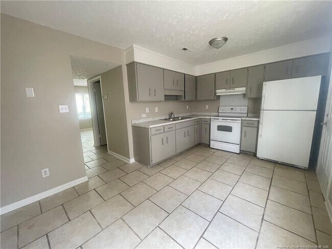 Building Photo - 4971 Galveston Dr