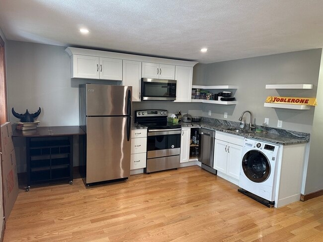 Building Photo - 36 Prospect Ave