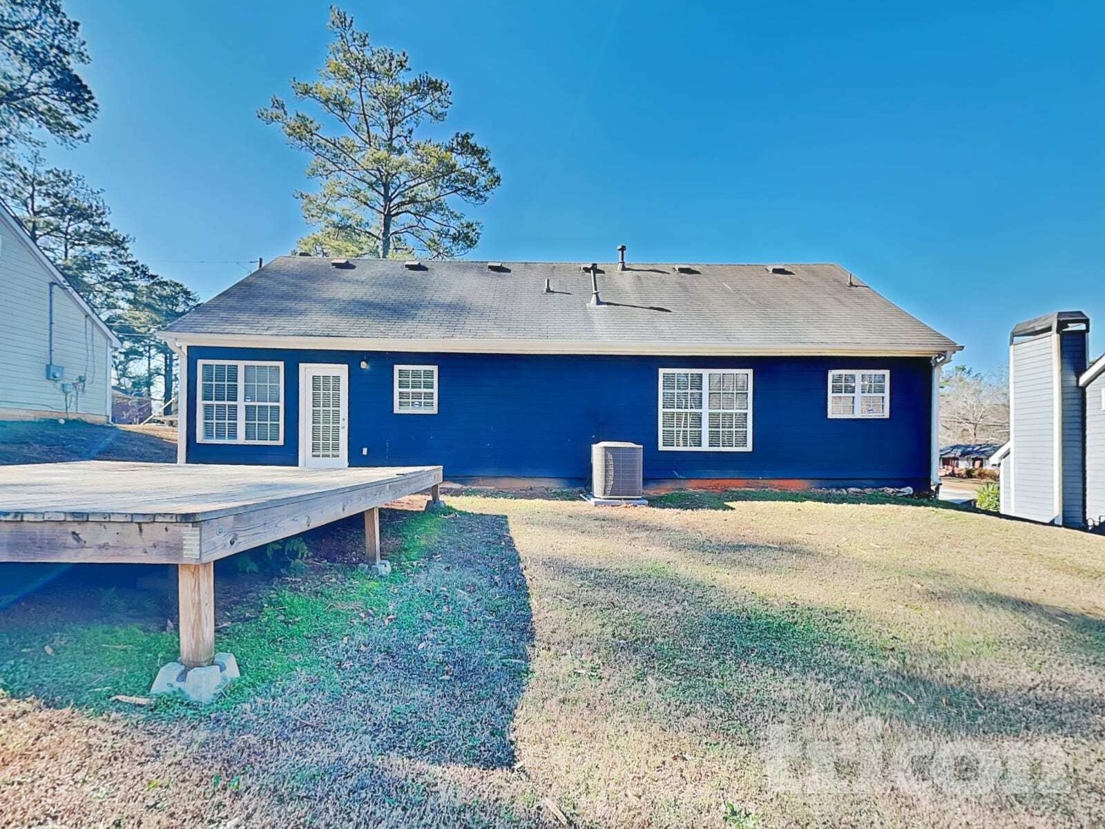 Building Photo - 5911 Dunn Rd