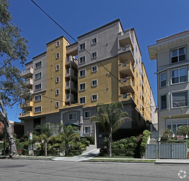 Building Photo - Maryland Heights