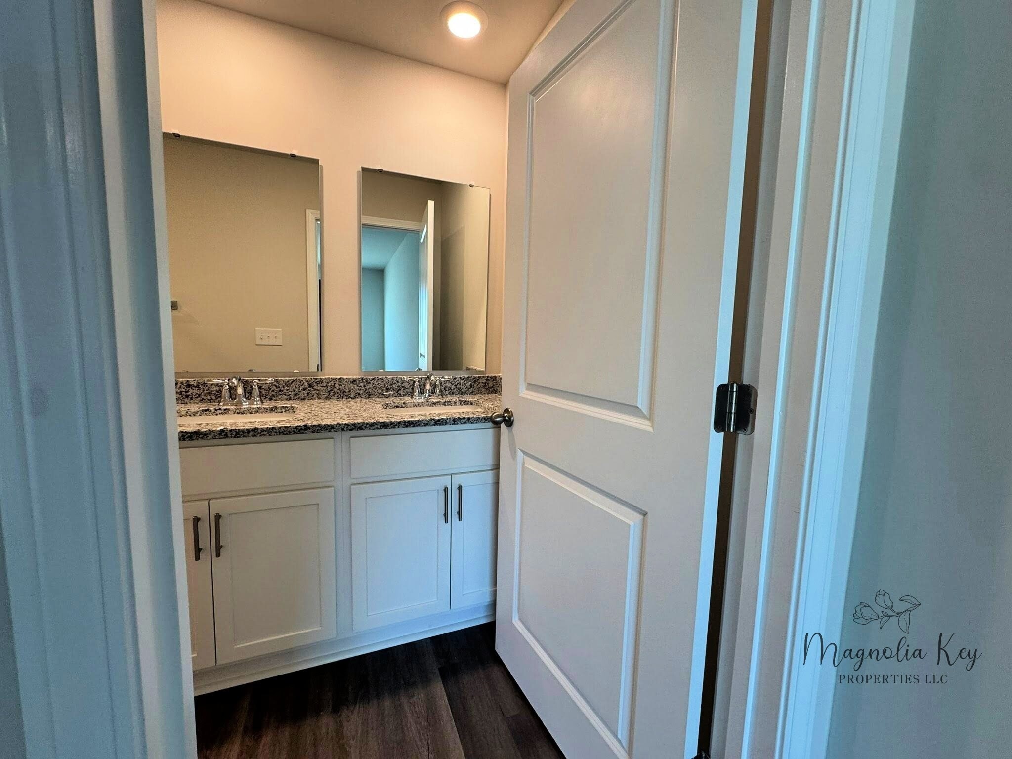 Building Photo - 555 Gemstone Blvd