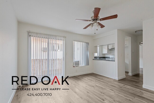 Primary Photo - 4069 Oakwood Ave