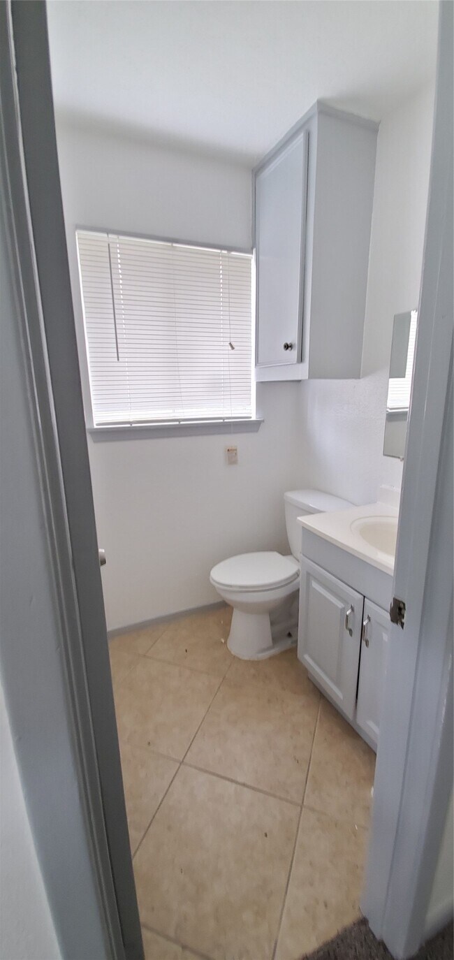 Building Photo - 5431 Canterway Dr