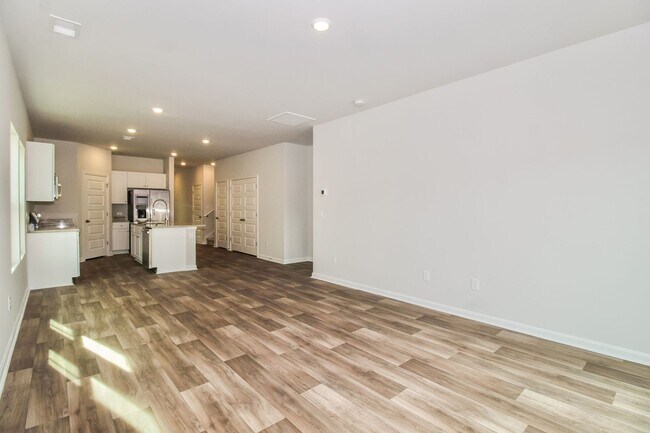 Building Photo - $1000 Off 1st Month's Rent! Brand New Home in Ocean Isle - 4 Br/3 Bath, Pet-Friendly. Easy Drive ...