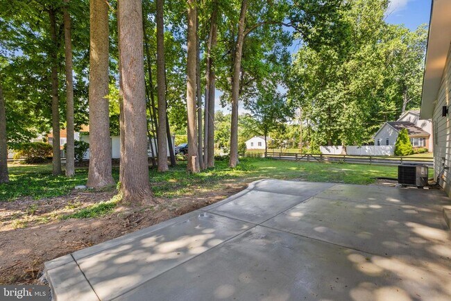 Building Photo - 7129 Catlett St