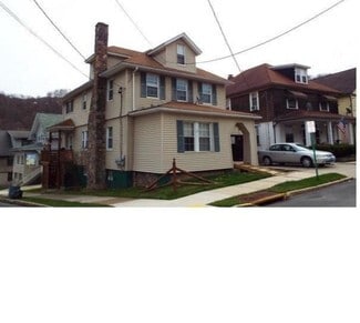 Building Photo - 803 1/2 Vickroy Ave