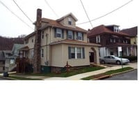 Building Photo - 803 1/2 Vickroy Ave