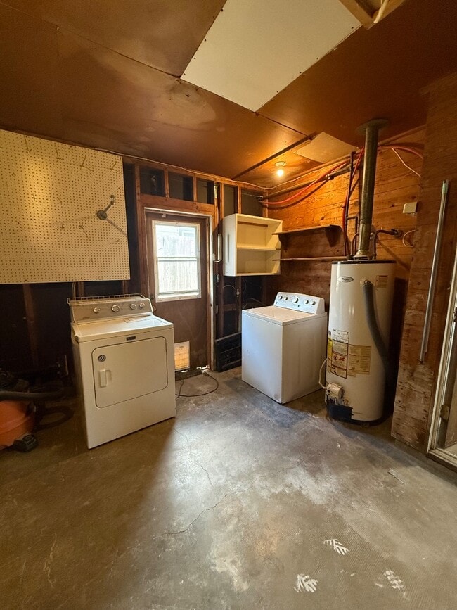 Building Photo - 1126 Stratton Dr