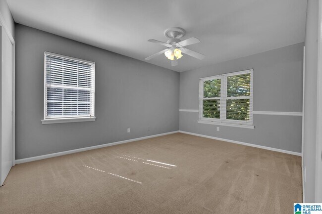 Building Photo - 2060 Montreat Dr