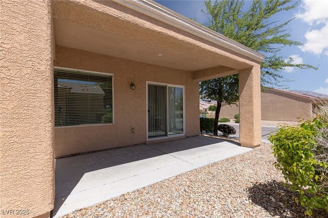 Building Photo - 7628 Fieldfare Dr