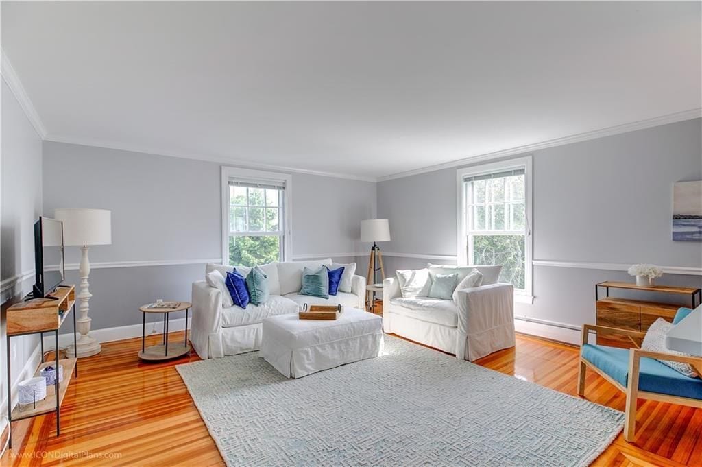 Building Photo - 32 Catherine St