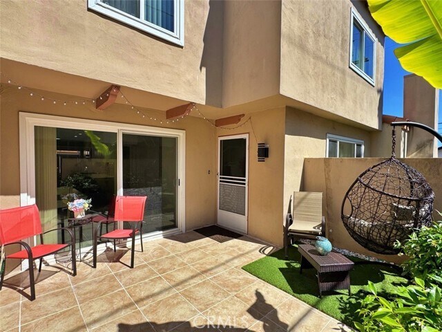 Primary Photo - 3534 Del Amo Blvd