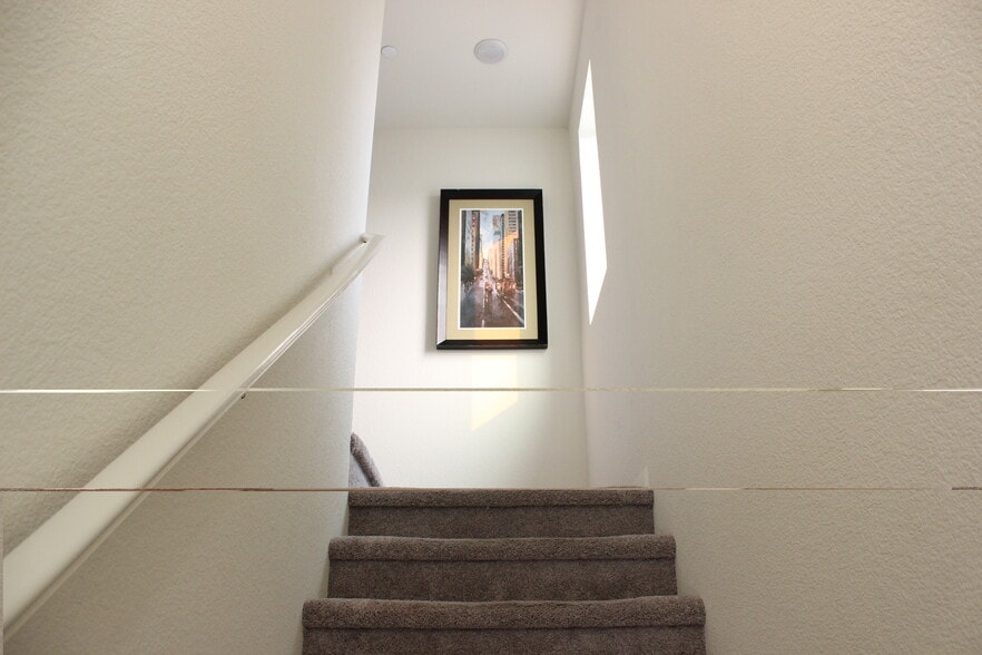 Building Photo - 3740 Cedargate Way