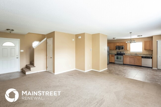 Building Photo - 113 Winterwood Dr