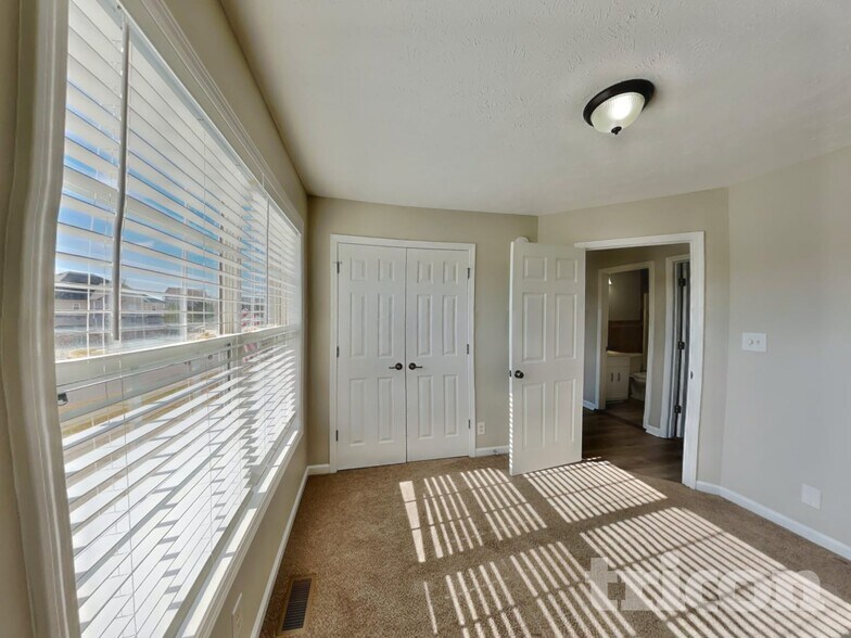 Building Photo - 141 Buttermere Dr