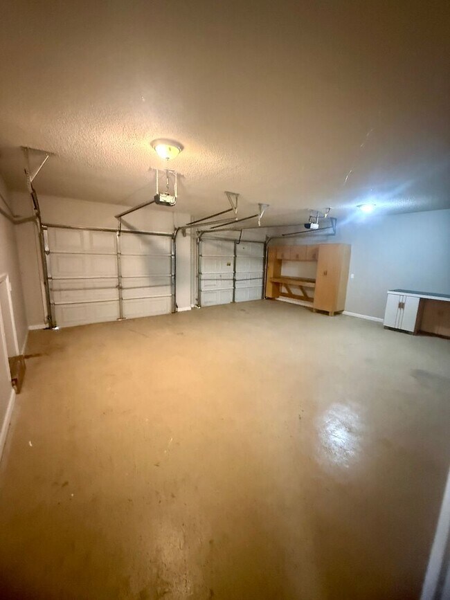 Building Photo - Copper Village Pooler