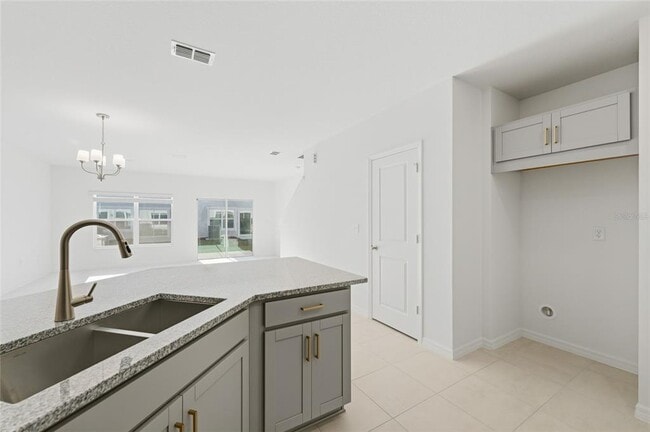 Building Photo - 2791 Raindrop Run St