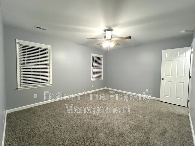 Building Photo - 13446 Cassington Ct