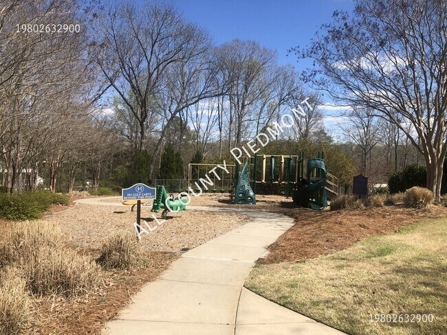 Building Photo - 1144 Streamside Ln