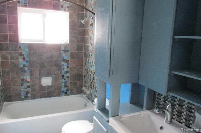 Building Photo - 26273 Eton Ave