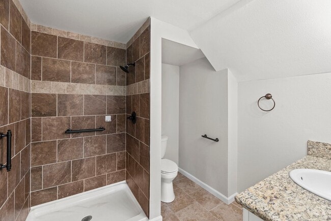 Building Photo - Great 4 Bedroom D20 Rockrimmon Home