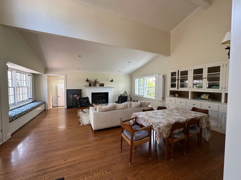 main living and dining - 1127 Virginia Way