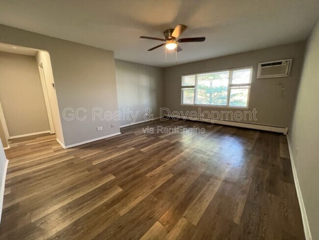 Building Photo - 312 N Warwick Ave