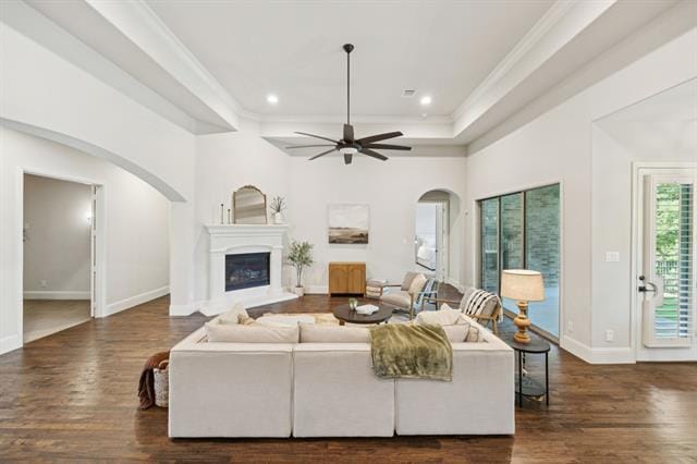 Building Photo - 204 Chisholm Trail