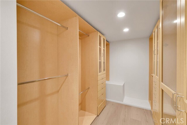 Building Photo - 859 St Katherine Dr