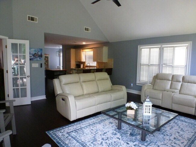 Building Photo - 2695 The Terraces Way