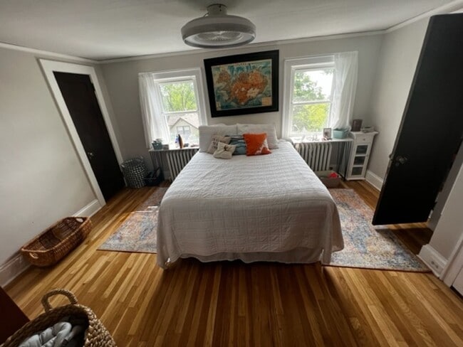 Building Photo - Duluth MN - 3 Bed - 1 1/4 bath