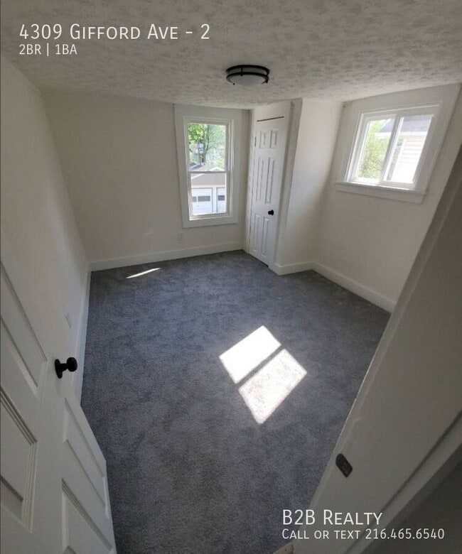 Building Photo - 4309 Gifford Ave
