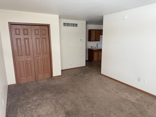 Building Photo - County Farm - 4180/4182