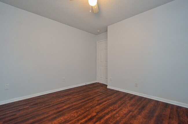 Building Photo - 14410 Pelican Marsh Dr