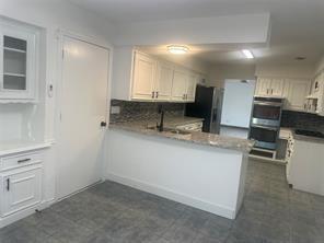 Building Photo - 1104 Longworth Dr