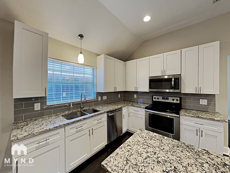 Building Photo - 4106 Munira Dr