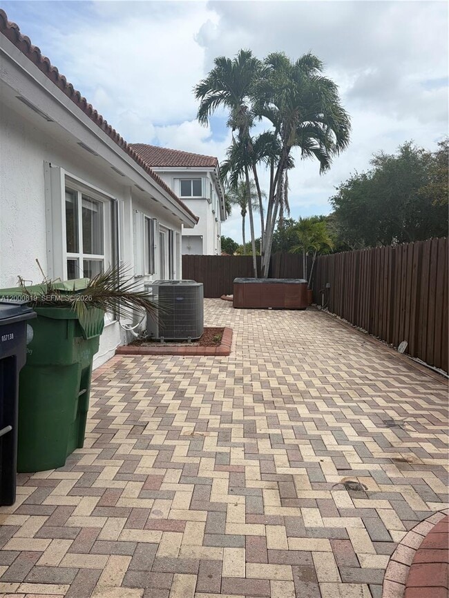 Building Photo - 11303 NW 58th Terrace