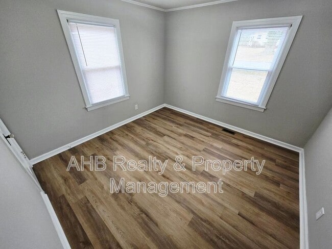 Building Photo - 1218 Franklin St