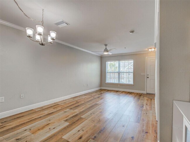 Building Photo - 5501 Rosehill Rd