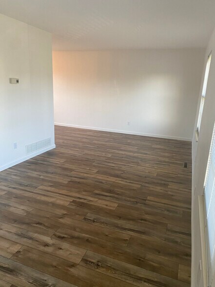 Building Photo - 10510 Kline Way