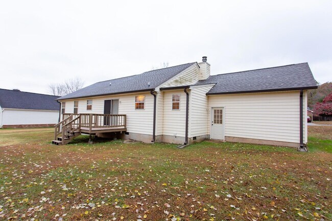 Building Photo - 5609 Landrum Dr