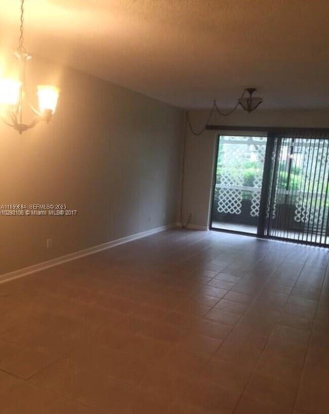 Building Photo - 3123 Oakland Shores Dr