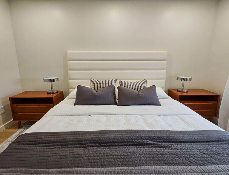 Building Photo - 3239 46th St