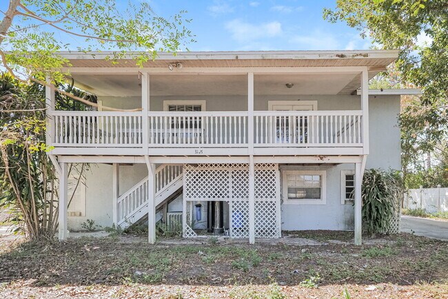 Building Photo - 3121 11th St SW