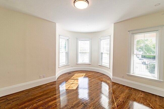 Building Photo - 168 Humboldt Ave